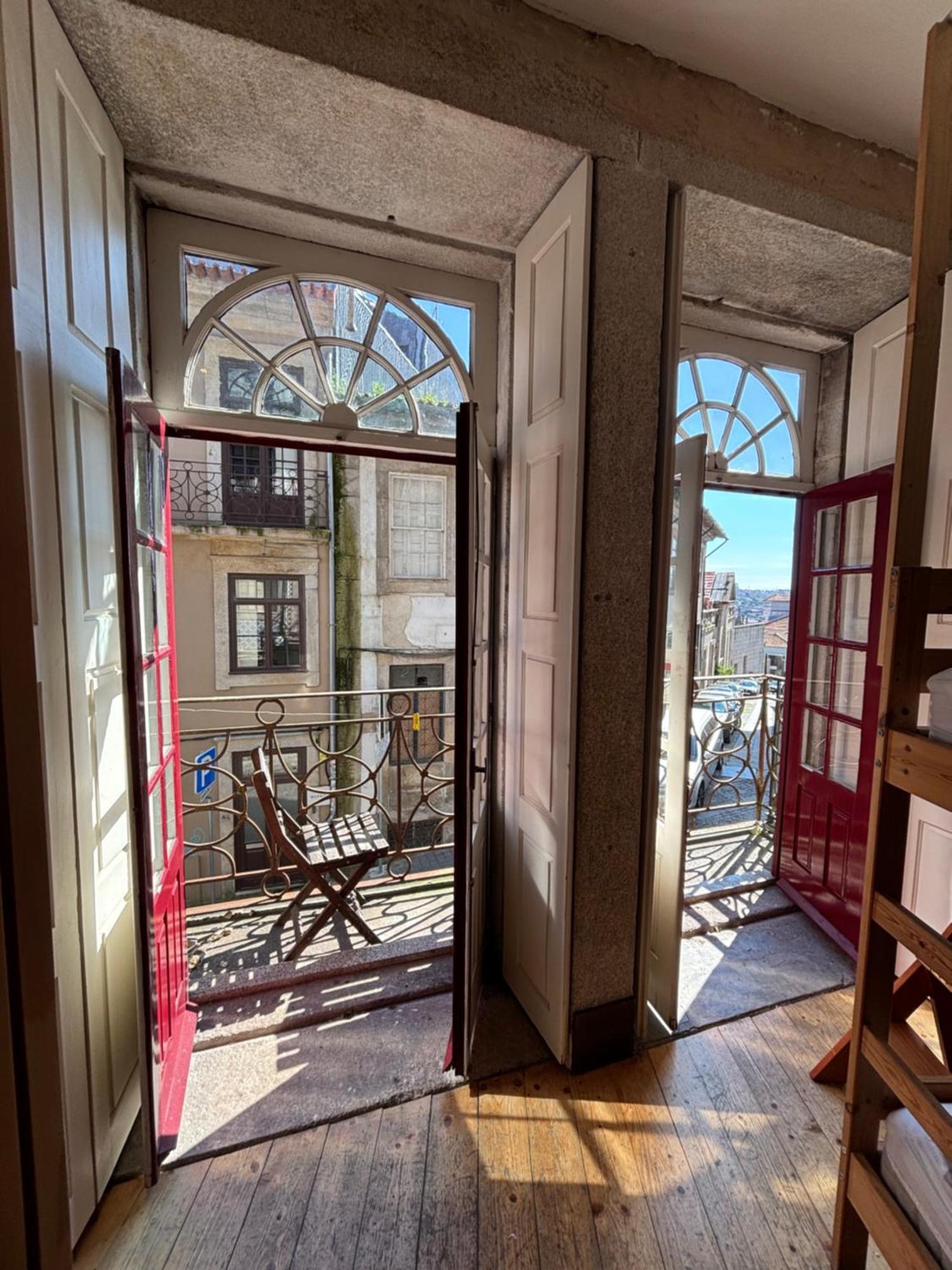 O Caldeirao Hostel - Porto — Photos 1